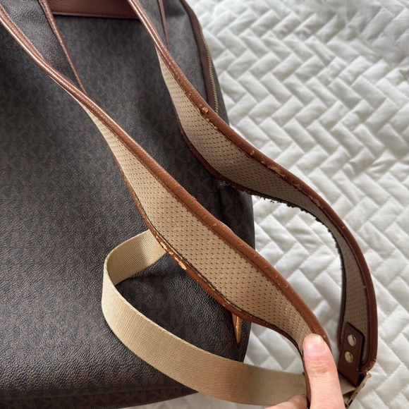 Michael Kors Erin Large Backpack Acorn Trim Brown Signature Logo Print Canvas - Picture 10 of 16